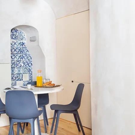 Archi-pelago Alfama Design Vendégház 3*