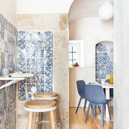 Archi-pelago Alfama Design 3* Лісабон