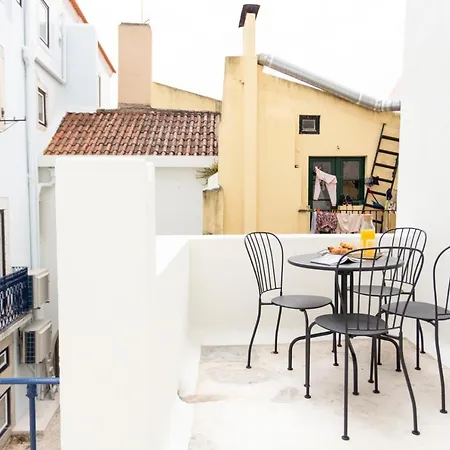 Archi-pelago Alfama Design